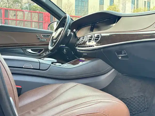 Mercedes-Benz S-Class 2016