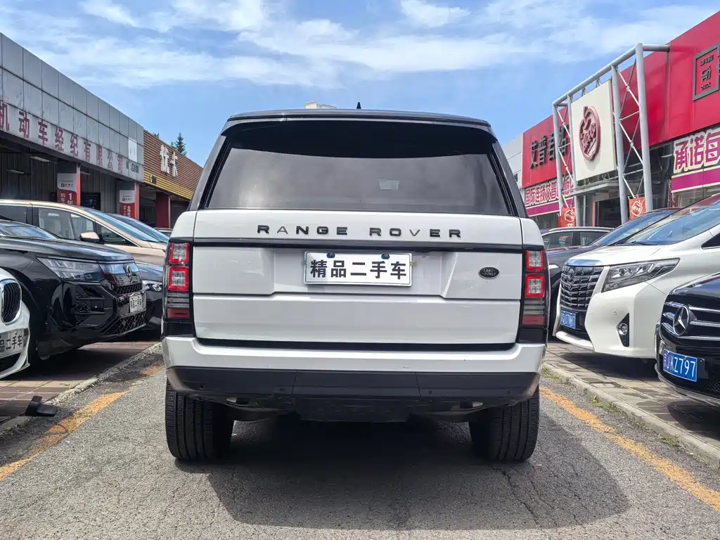 Land Rover Range Rover 2018 — фото 18