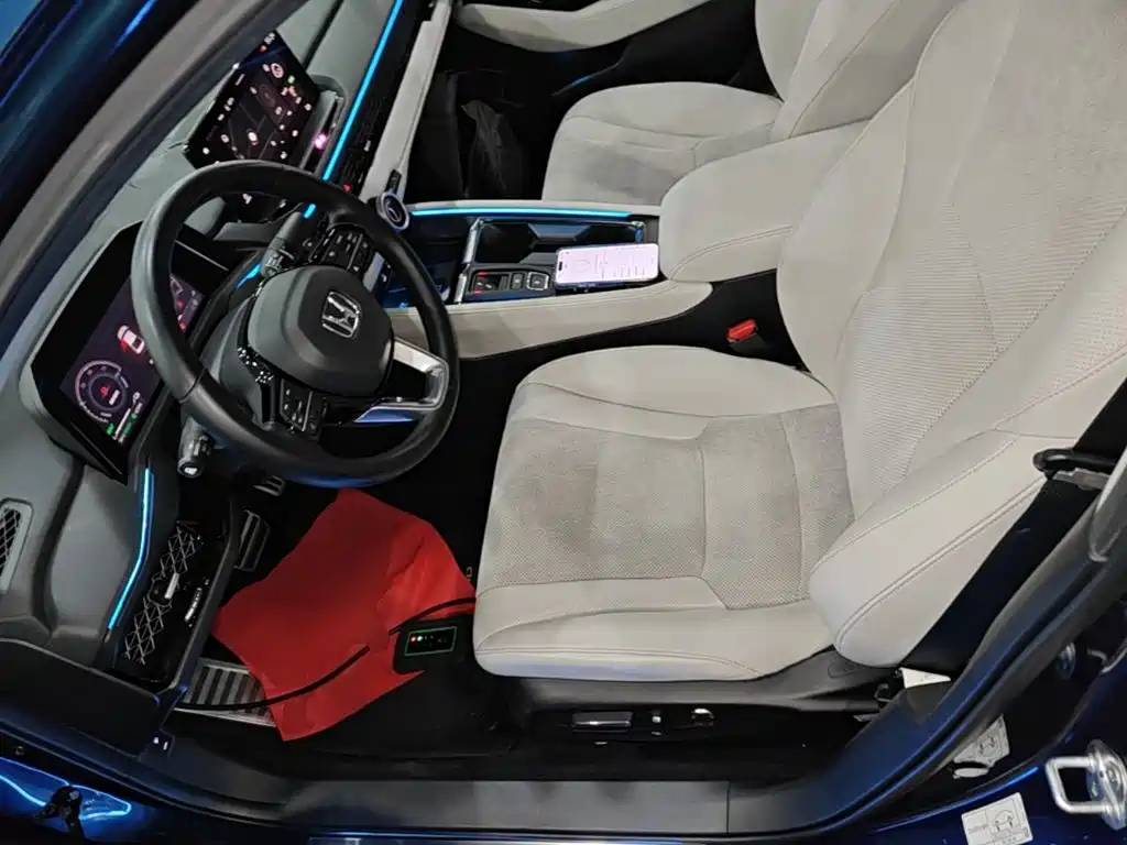 Honda Accord New Energy 2023 — фото 15