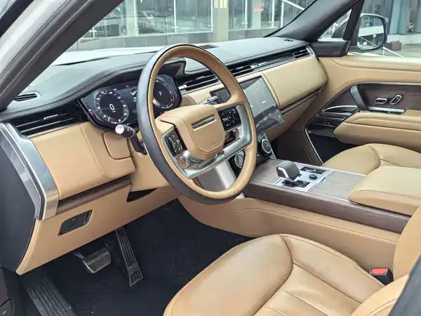 Land Rover Range Rover 2023