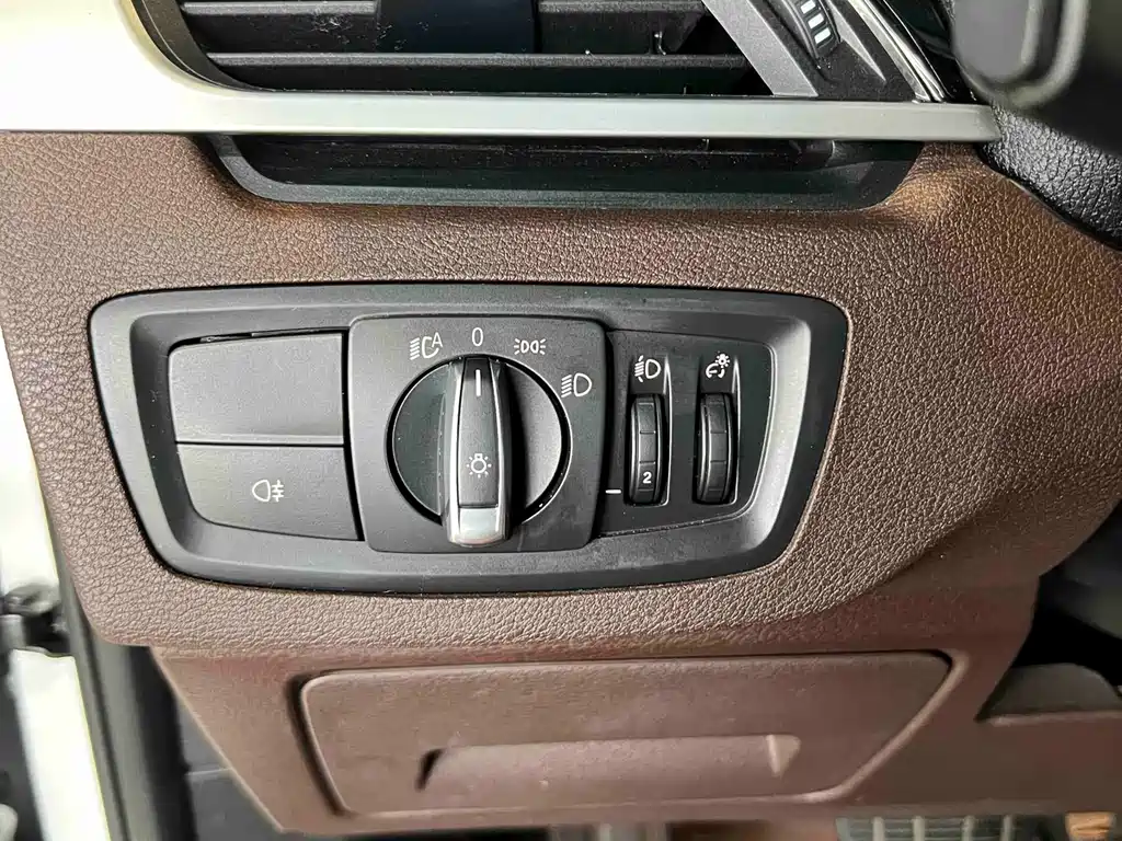 BMW X1 2023 — фото 15