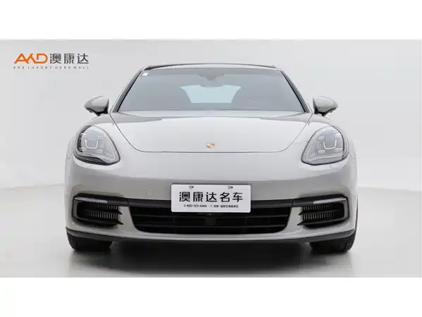 Porsche Panamera 2019