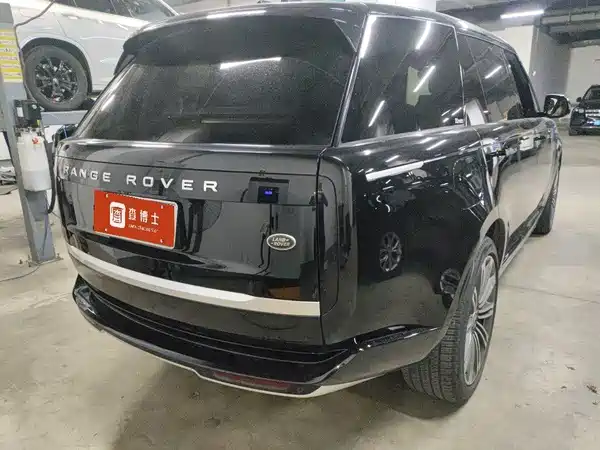 Land Rover Range Rover 2024