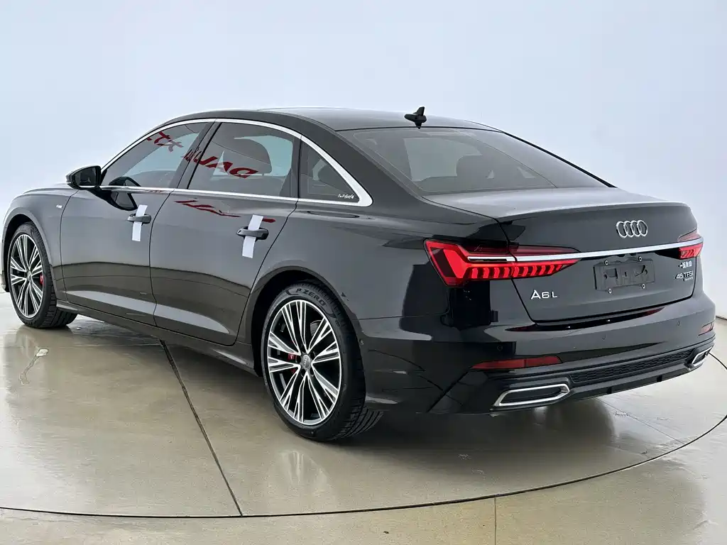 Audi A6L 2020 — фото 13