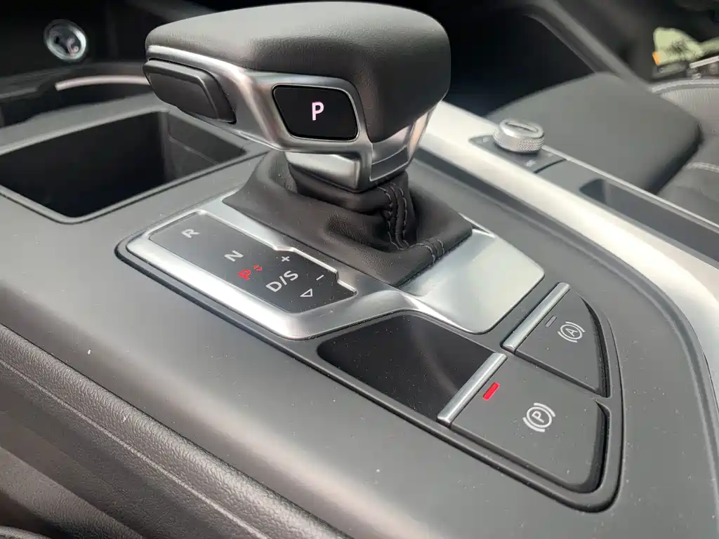 Audi A4L 2022