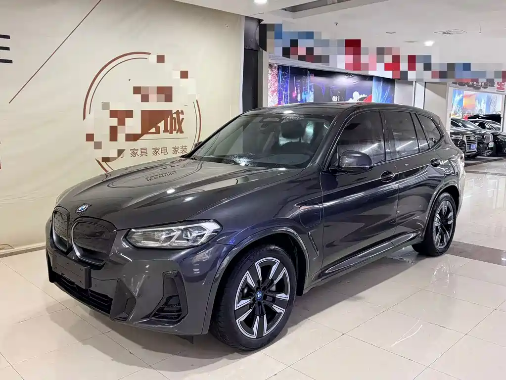 BMW iX3 2022 — фото 1