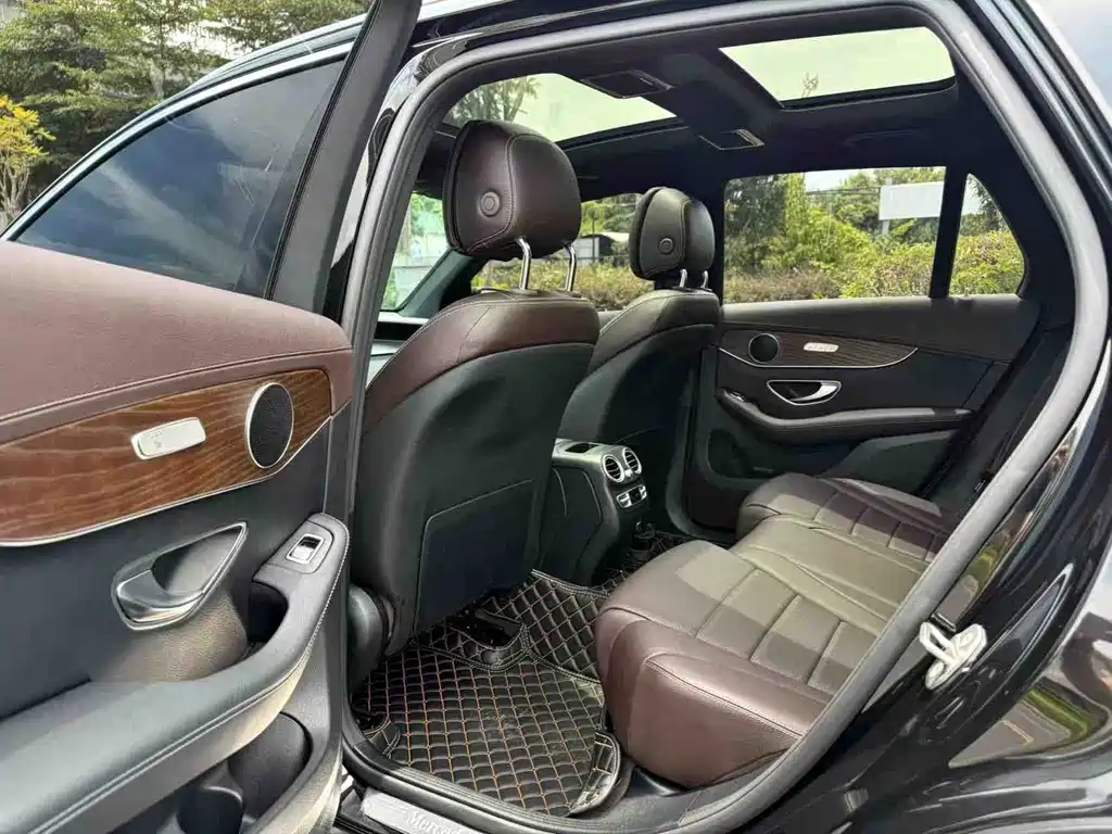 Mercedes-Benz GLC 2022