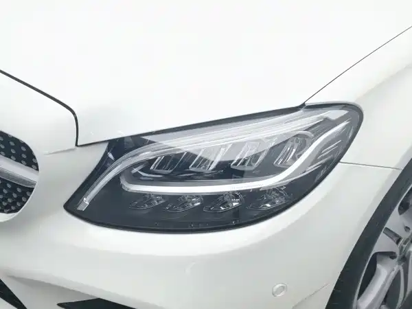 Mercedes-Benz C-Class 2020