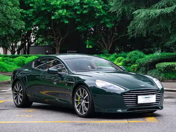 Aston Martin Rapide 2018