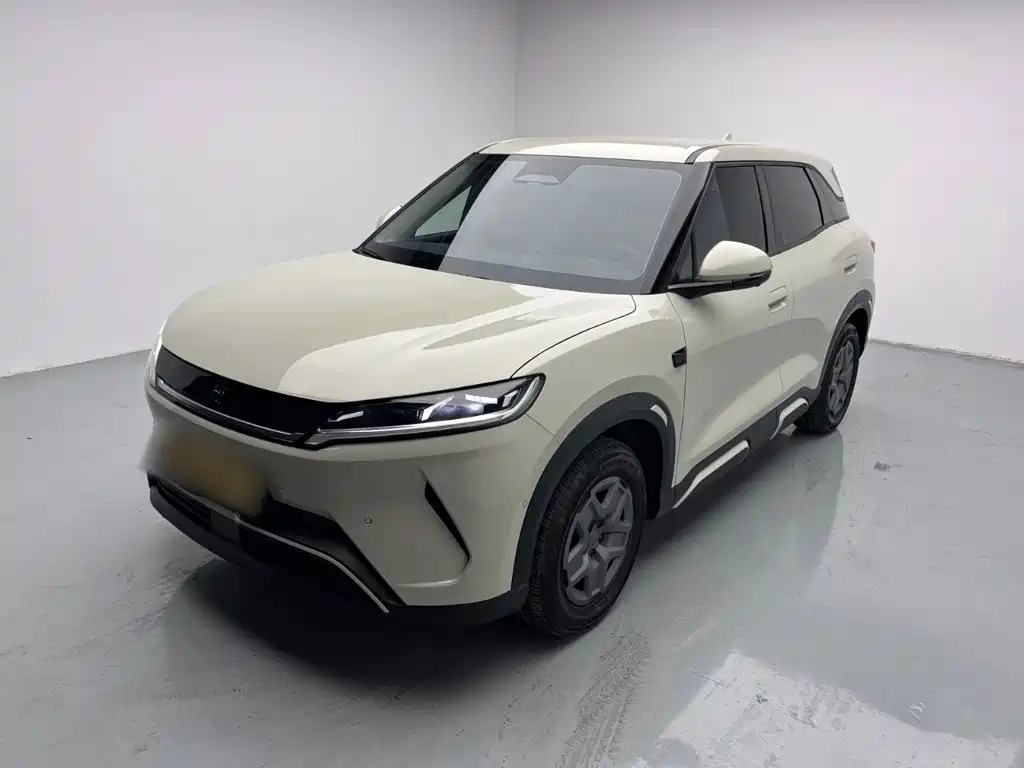 BYD Yuan UP 2025