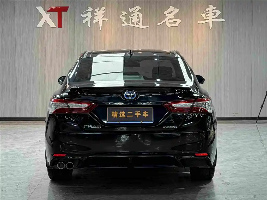 Toyota Camry 2021 — фото 5