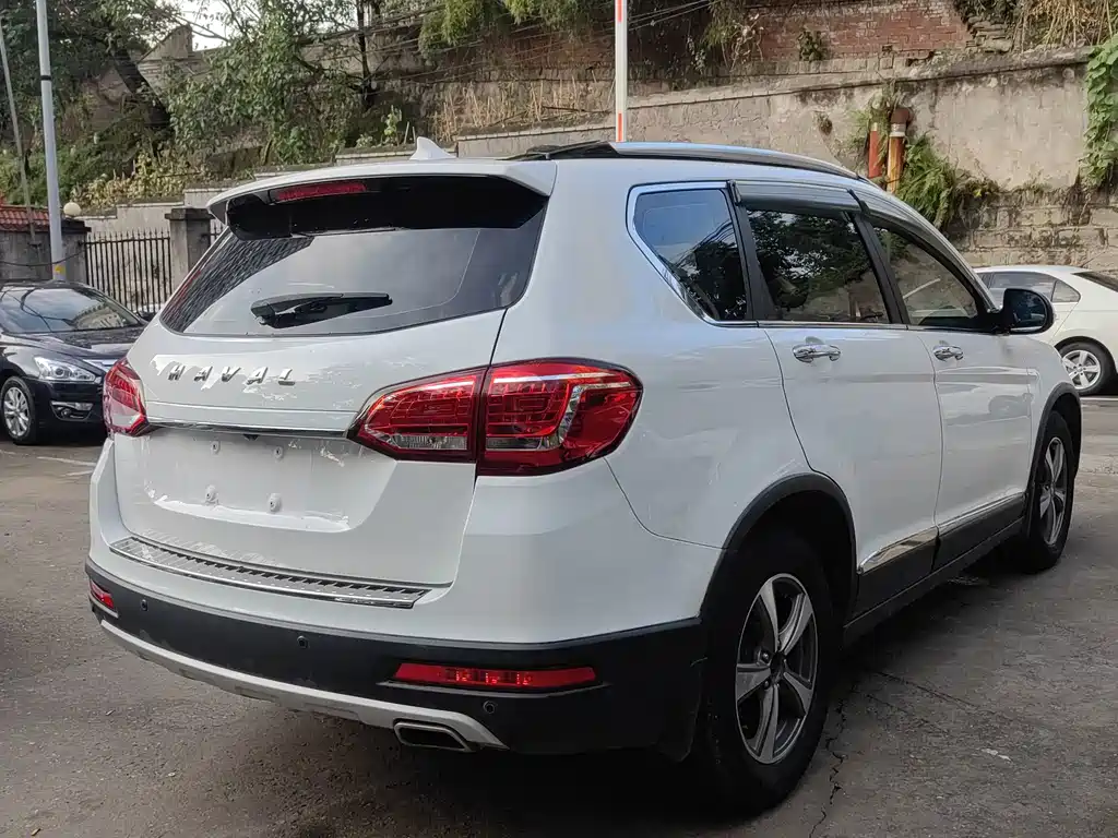 Haval H6 2014 — фото 12