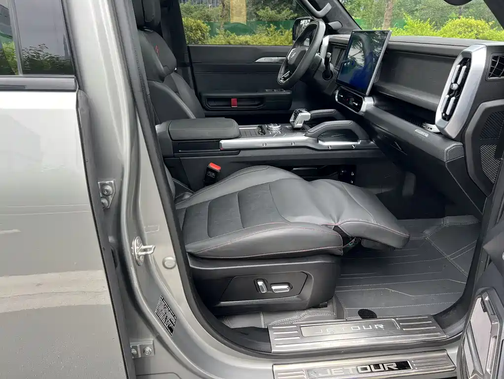 Jetour Traveller C-DM 2024 — фото 13