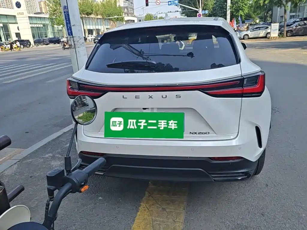 Lexus NX 2022