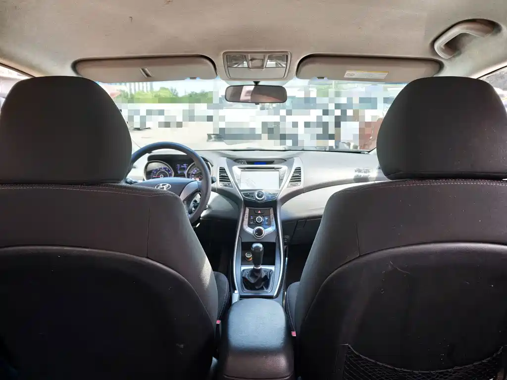 Hyundai Elantra 2014