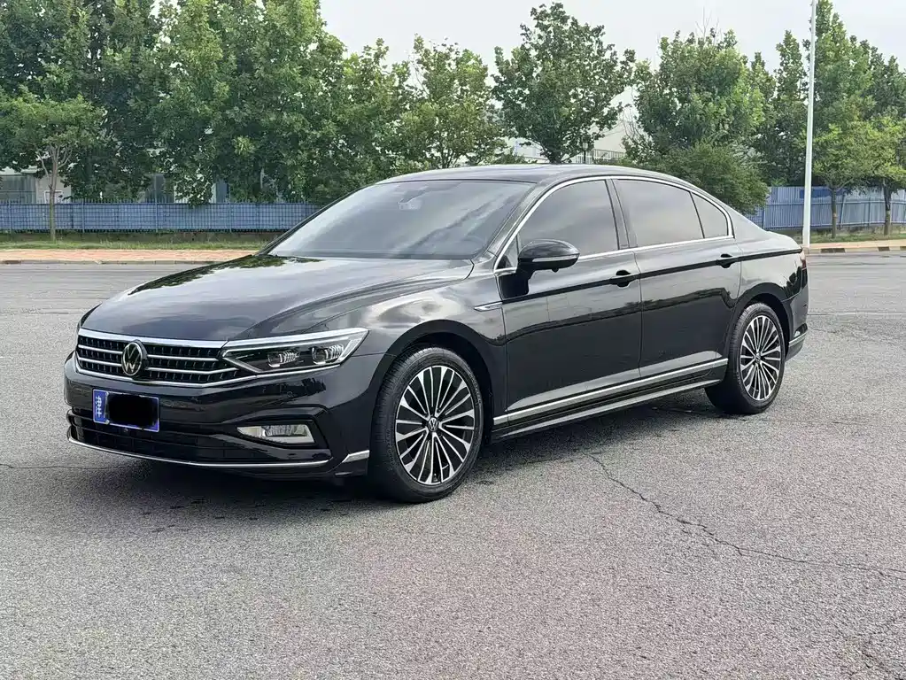 Volkswagen Magotan 2024