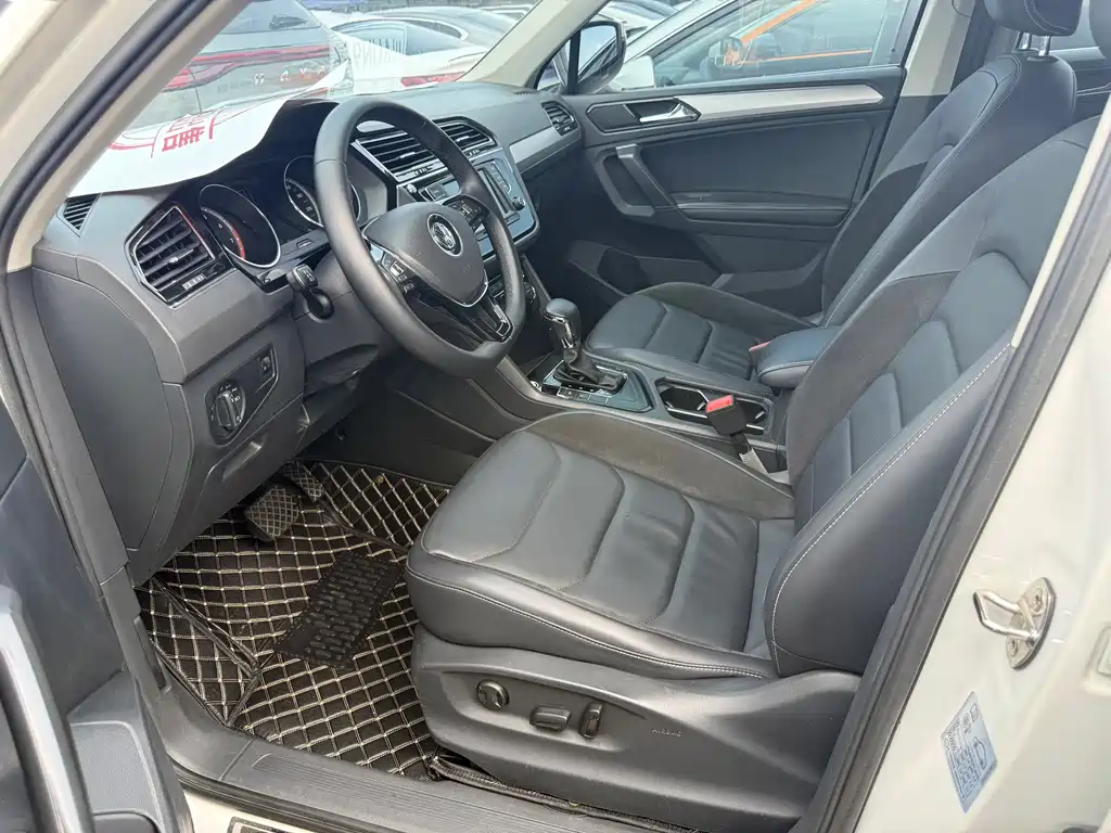 Volkswagen Tiguan L 2017