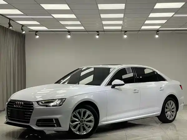 Audi A4L 2019