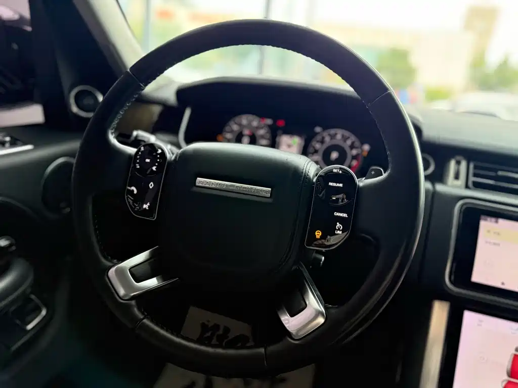 Land Rover Range Rover 2019 — фото 9