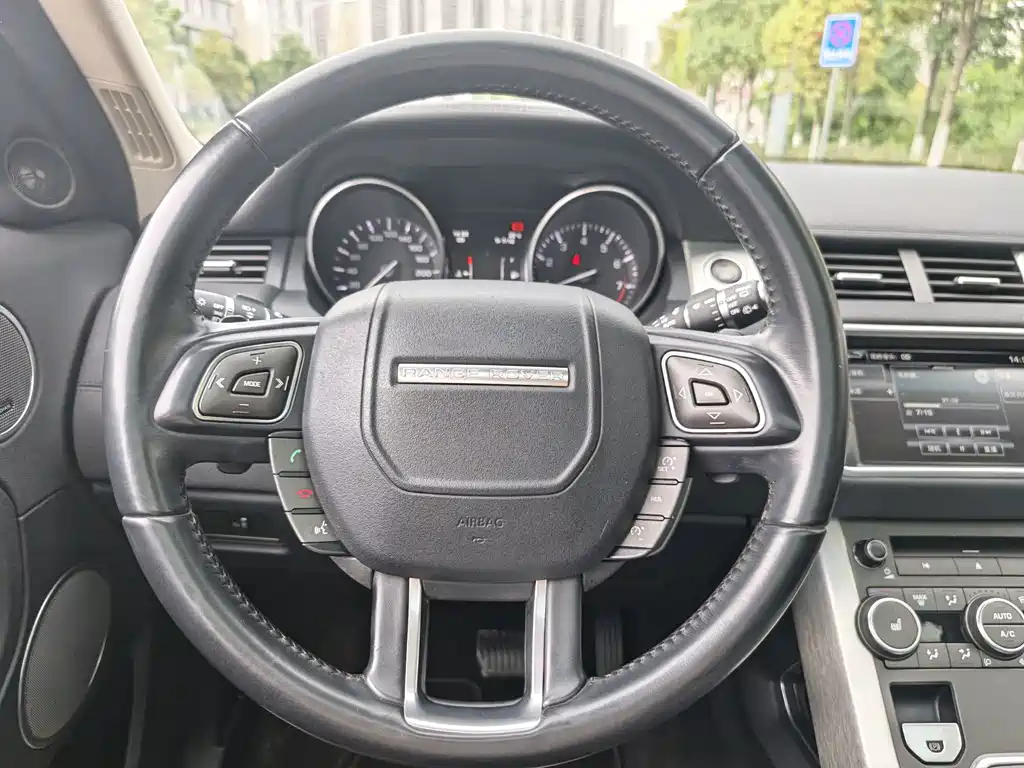 Land Rover Range Rover Evoque 2014 — фото 12