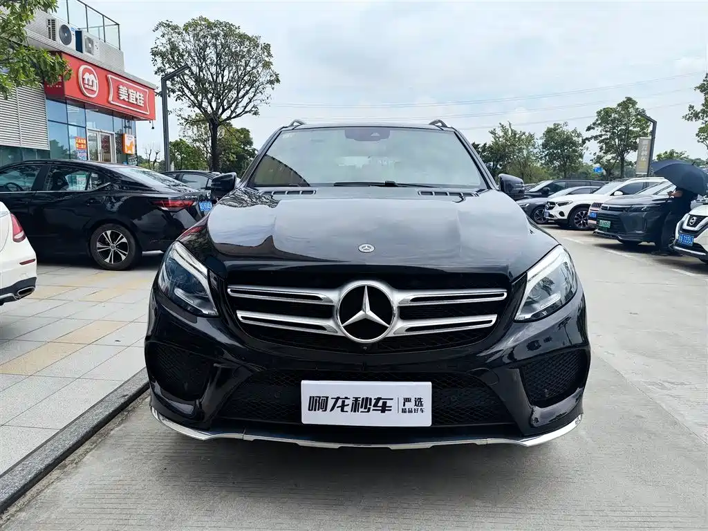 Mercedes-Benz GLE 2018