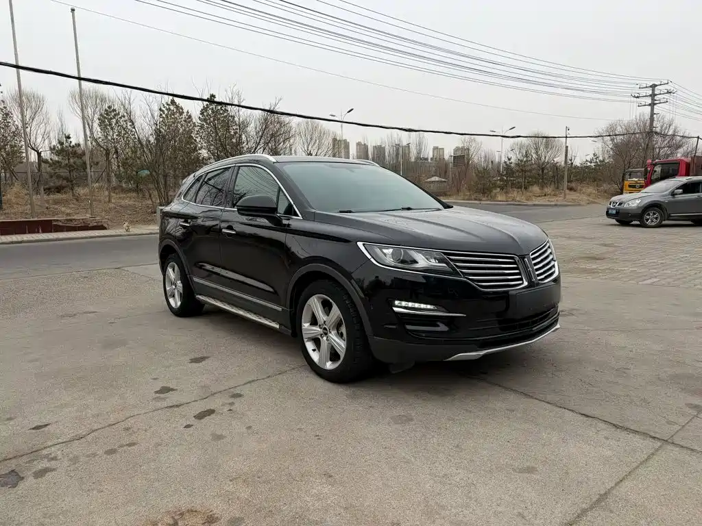 Lincoln MKC 2019 — фото 10