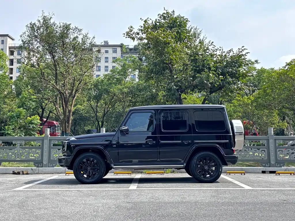 Mercedes-Benz G-Class 2023 — фото 3