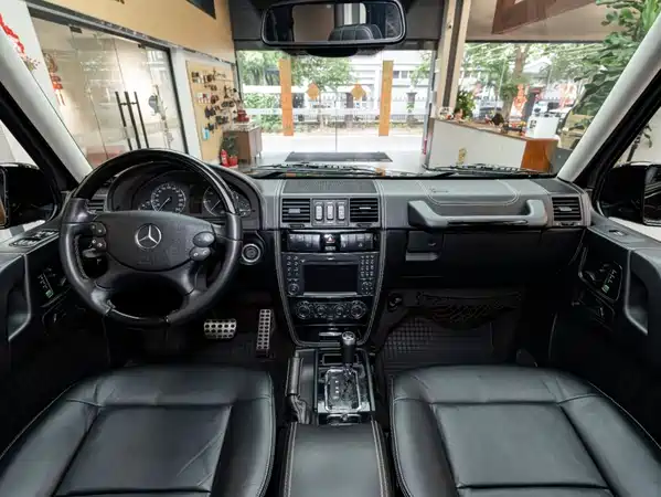 Mercedes-Benz G-Class 2012