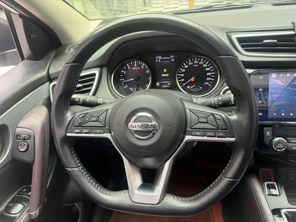Nissan Qashqai 2021 — фото 14