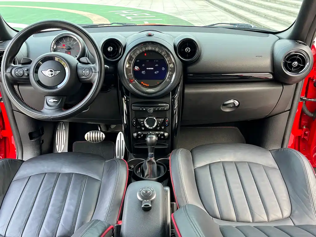 MINI JCW PACEMAN 2016 — фото 13