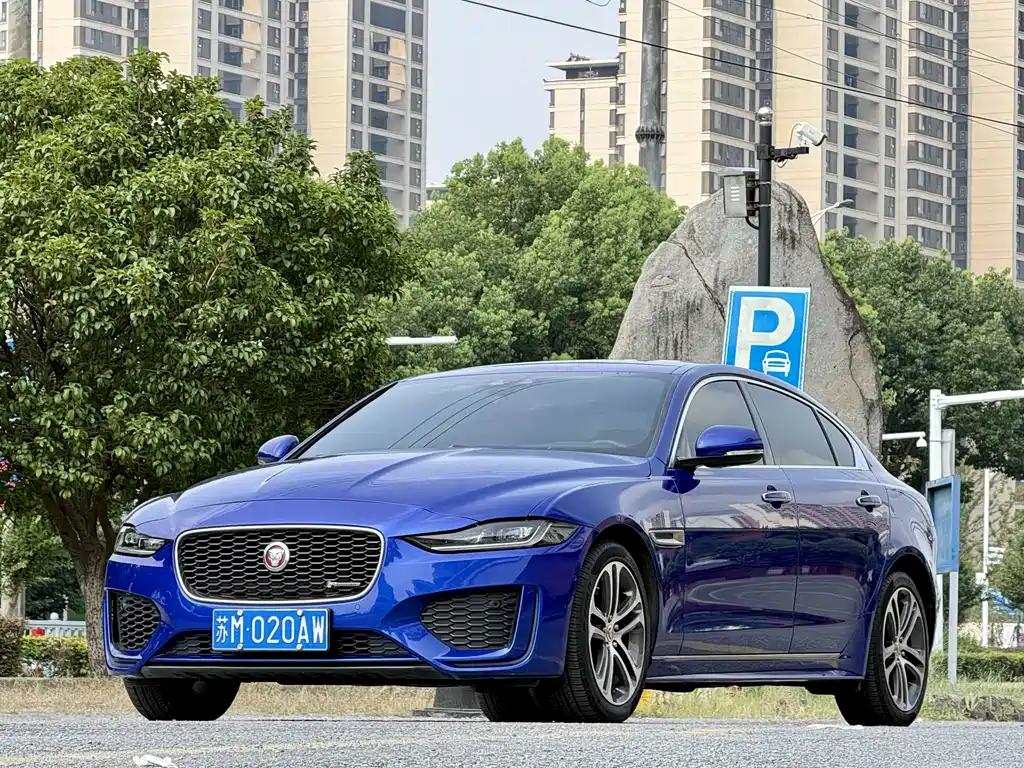 Jaguar XEL 2020 — фото 2