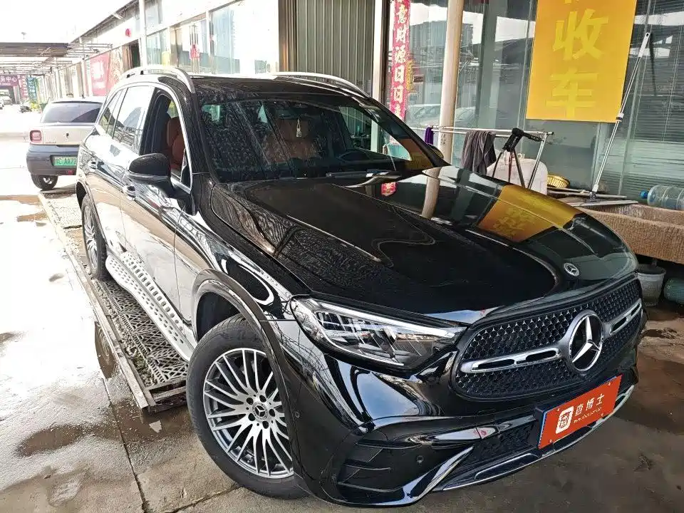 Mercedes-Benz GLC 2024