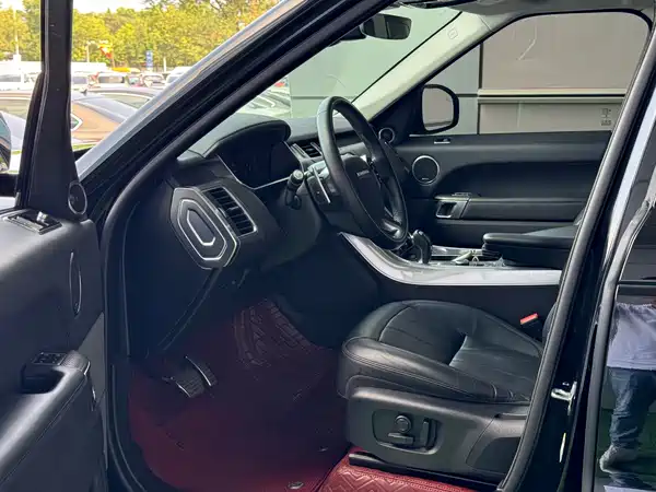 Land Rover Range Rover Sport 2021