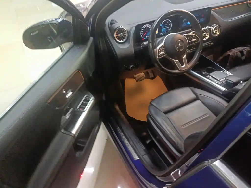 Mercedes-Benz GLA 2021 — фото 13