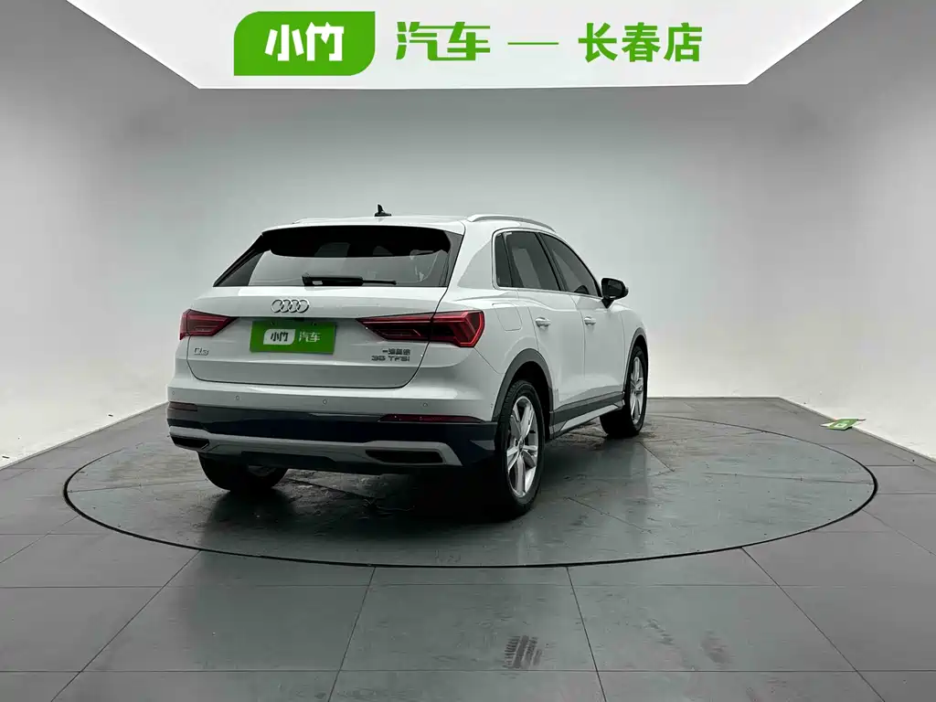 Audi Q3 2021