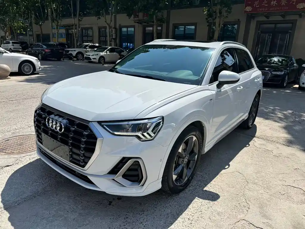 Audi Q3 2021