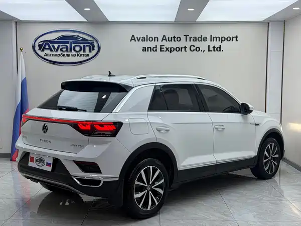 Volkswagen T-Roc 2023