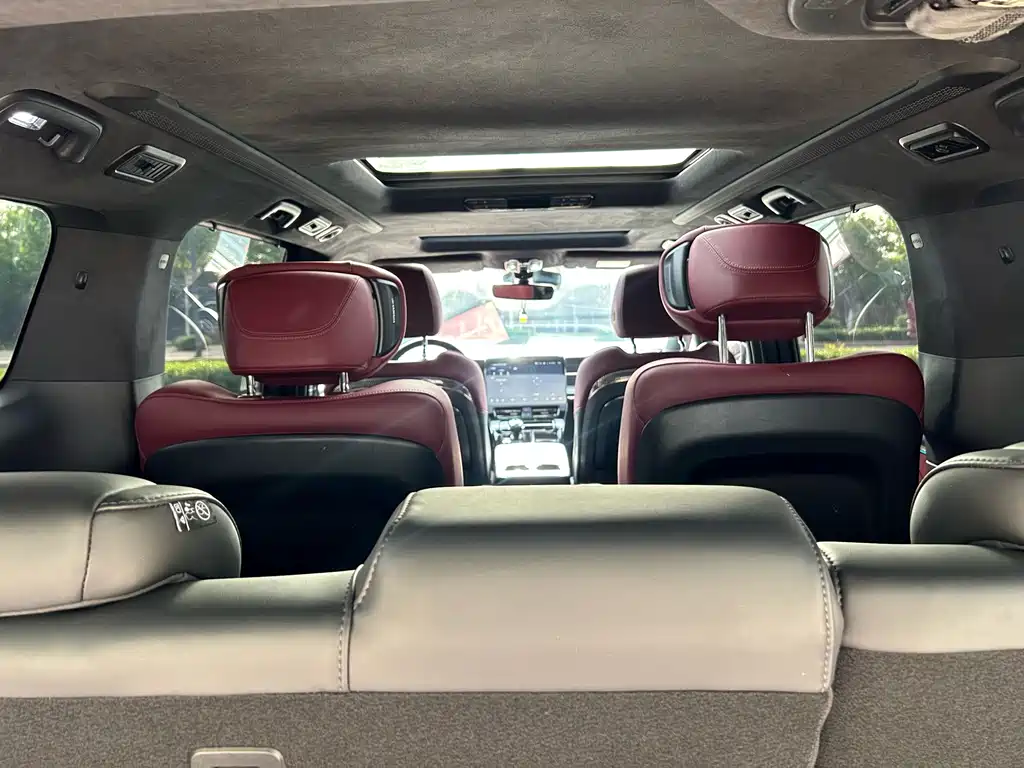 GAC Motor Trumpchi M8 2023 — фото 10