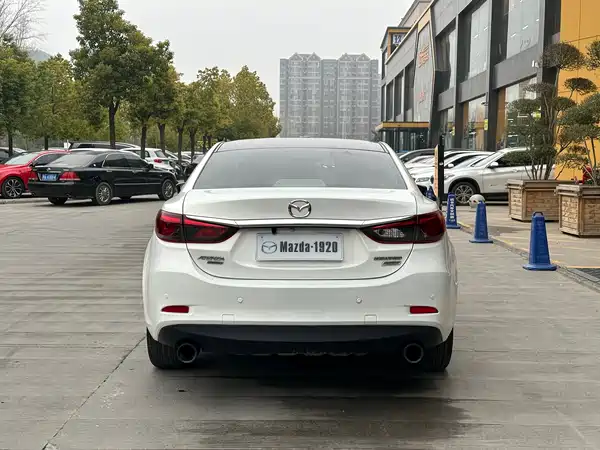 Mazda Atenza 2017