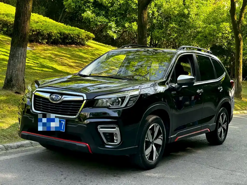Subaru Forester 2019 — фото 2