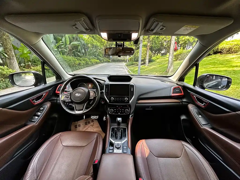 Subaru Forester 2019 — фото 9