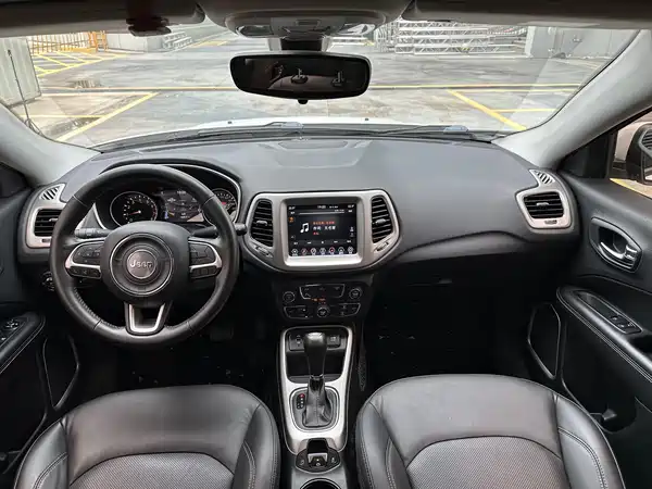 Jeep Compass 2017