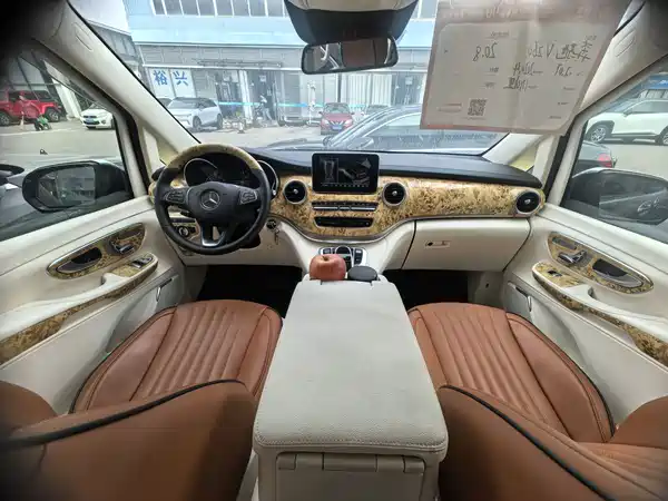 Mercedes-Benz V-Class 2017