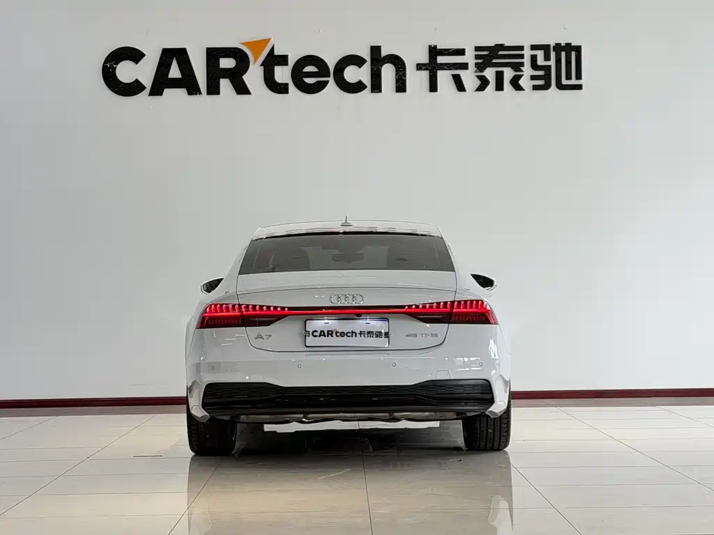 Audi A7 2024 — фото 25