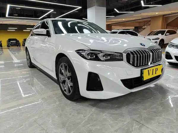 BMW i3 2025