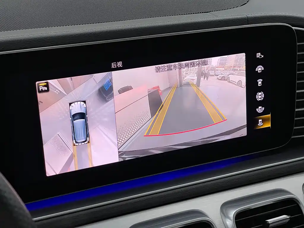 Mercedes-Benz GLE AMG 2020 — фото 24