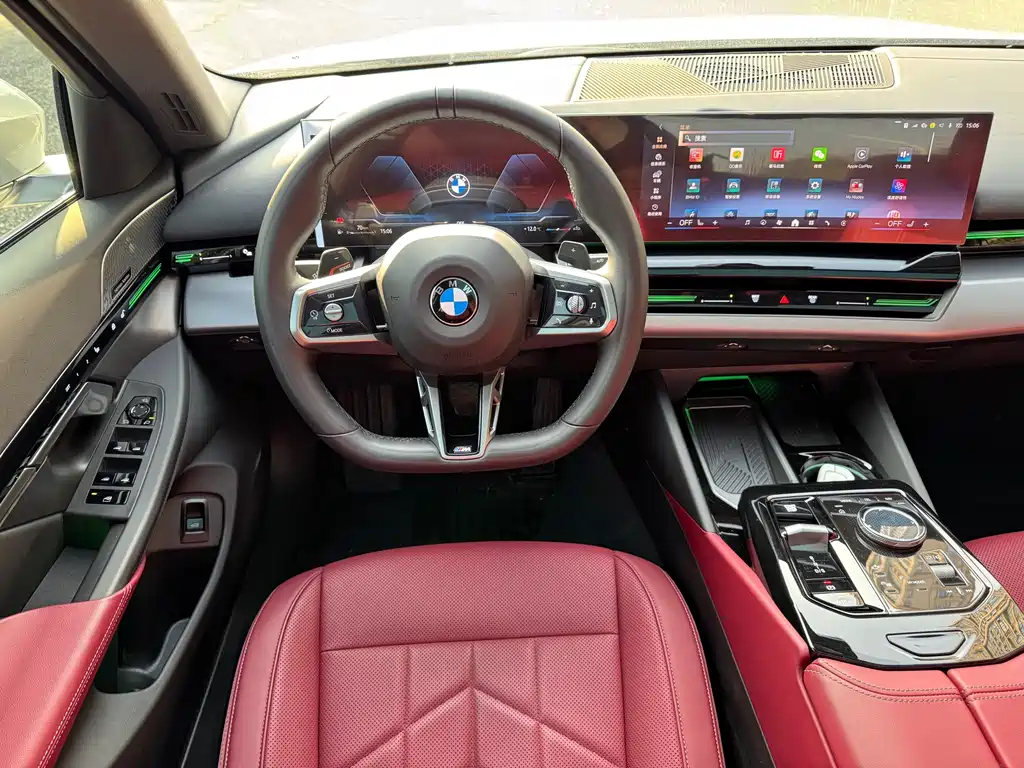 BMW 5 Series 2024 — фото 14