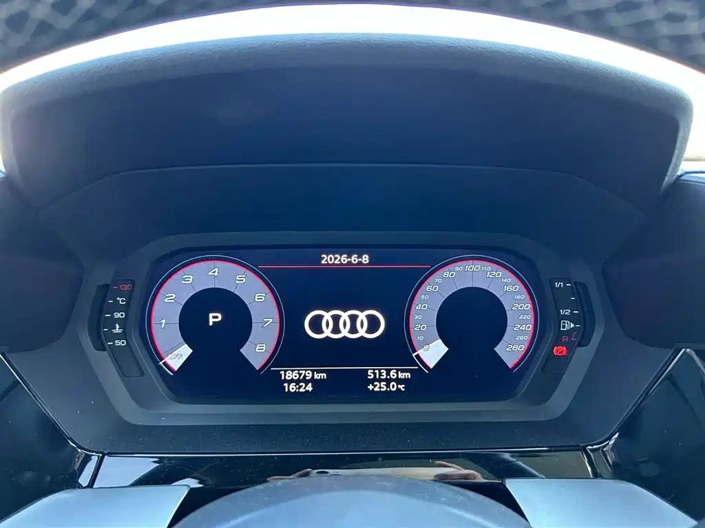 Audi A3 2023 — фото 15