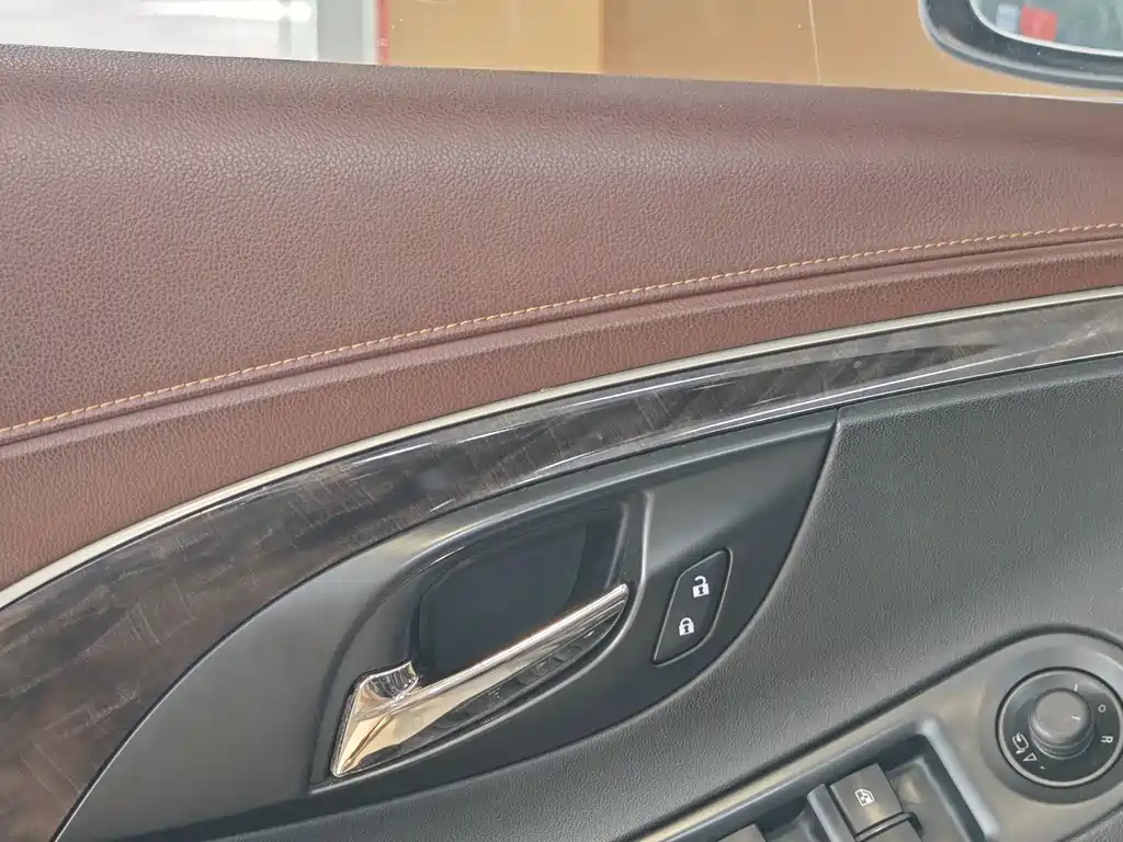 Buick LaCrosse 2015 — фото 8