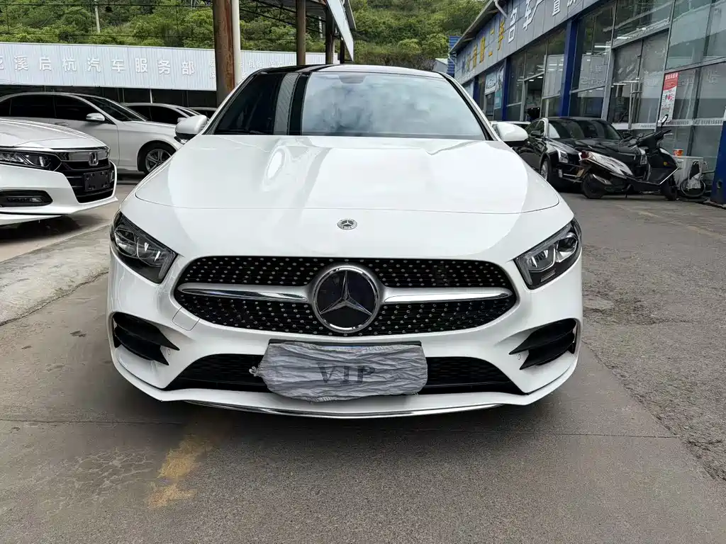 Mercedes-Benz A-Class 2021 — фото 2